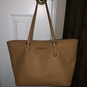 Michael Kors Jet Set Tote.